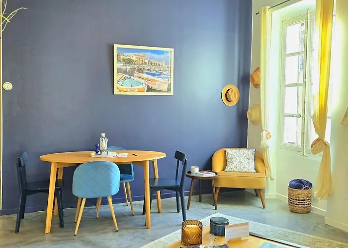 Azzurella - Suberbe T2 Neuf, A 3min Du Vieux Port Avec Parking Inclus - By Auraconciergerie Apartman